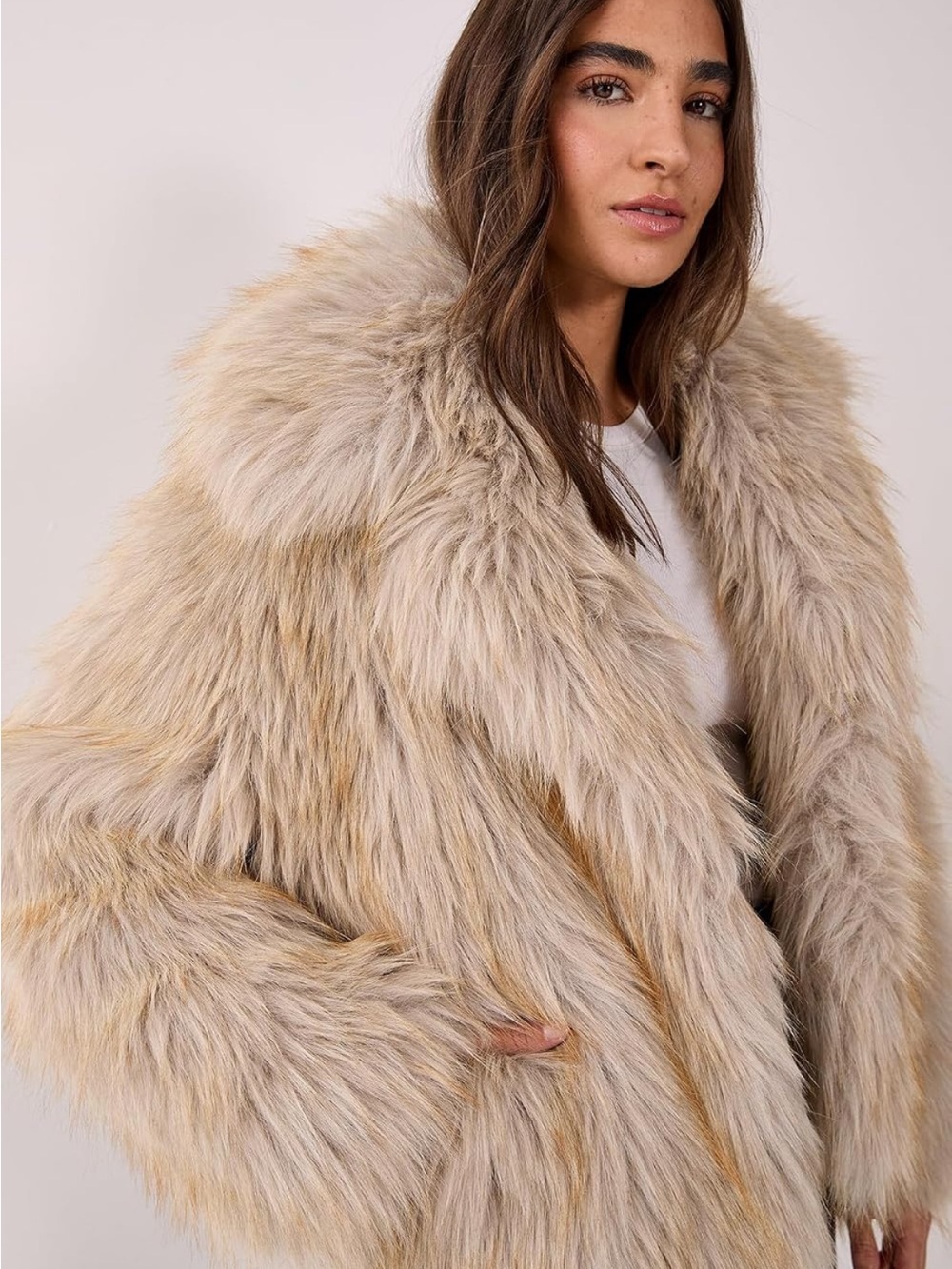 Nasty Gal Plush Faux Fur Teddy Jacket in Beige - Picture 3 of 5